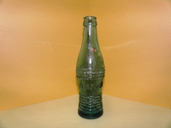 キングコーラの瓶の写真