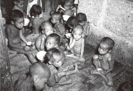 戦災孤児たち 1945年８月４日 資料：沖縄県公文書館