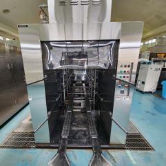 システムコンテナ洗浄機