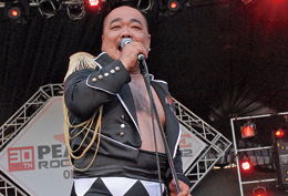実力派Queenトリビュートバンド、Freddie Eto&Queeness