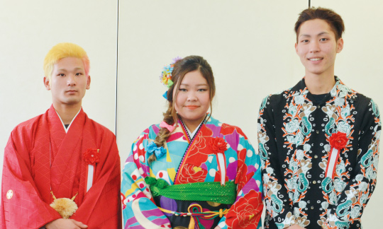 仲村 颯悟さん 宮里 柊さん 金城 国大さん